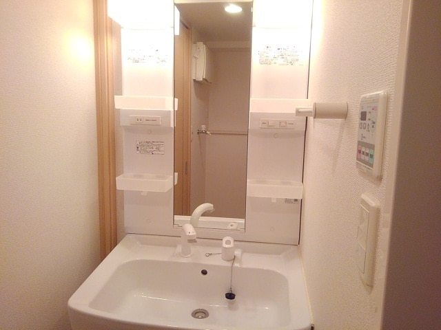 洗面設備　洗面所