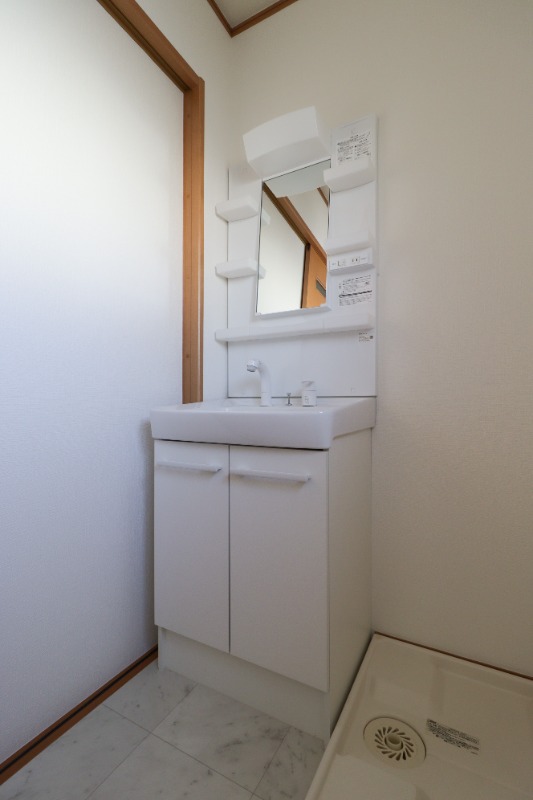 洗面設備　図面と現状に相違がある場合には現状を優先