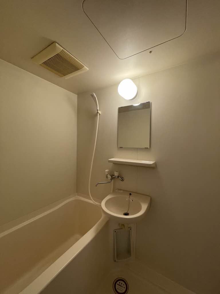 バス・シャワールーム　浴室