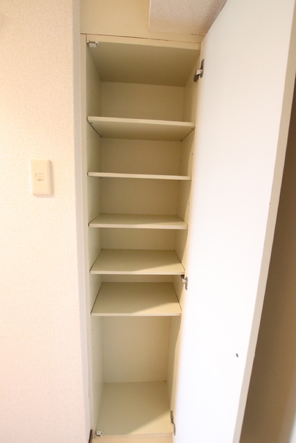 玄関　シューズボックスです♪