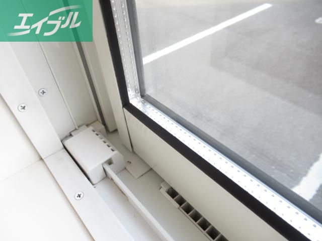 その他設備　複層ガラス