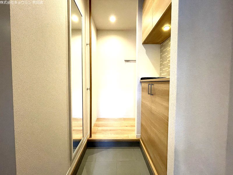 玄関　参考写真