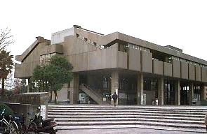 図書館　堺市立中図書館（図書館）まで190m