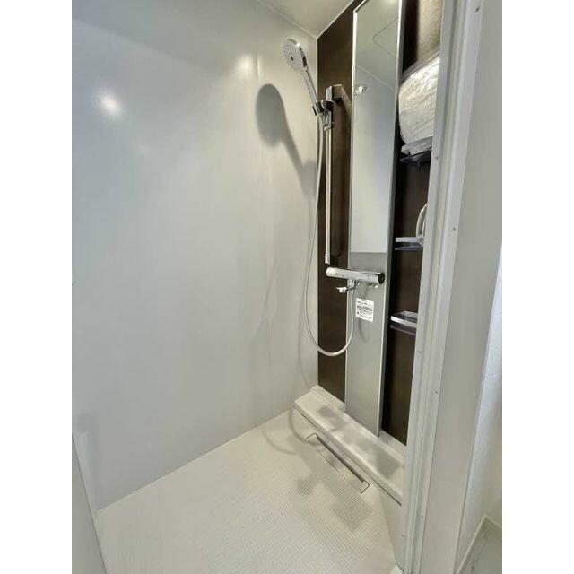 バス・シャワールーム　■シャワーブース