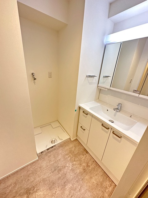 洗面設備　室内洗濯機置き場※前回募集時撮影