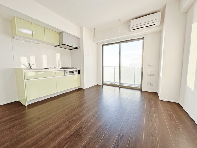 居室・リビング　ＬＤＫ１０帖※前回募集時撮影