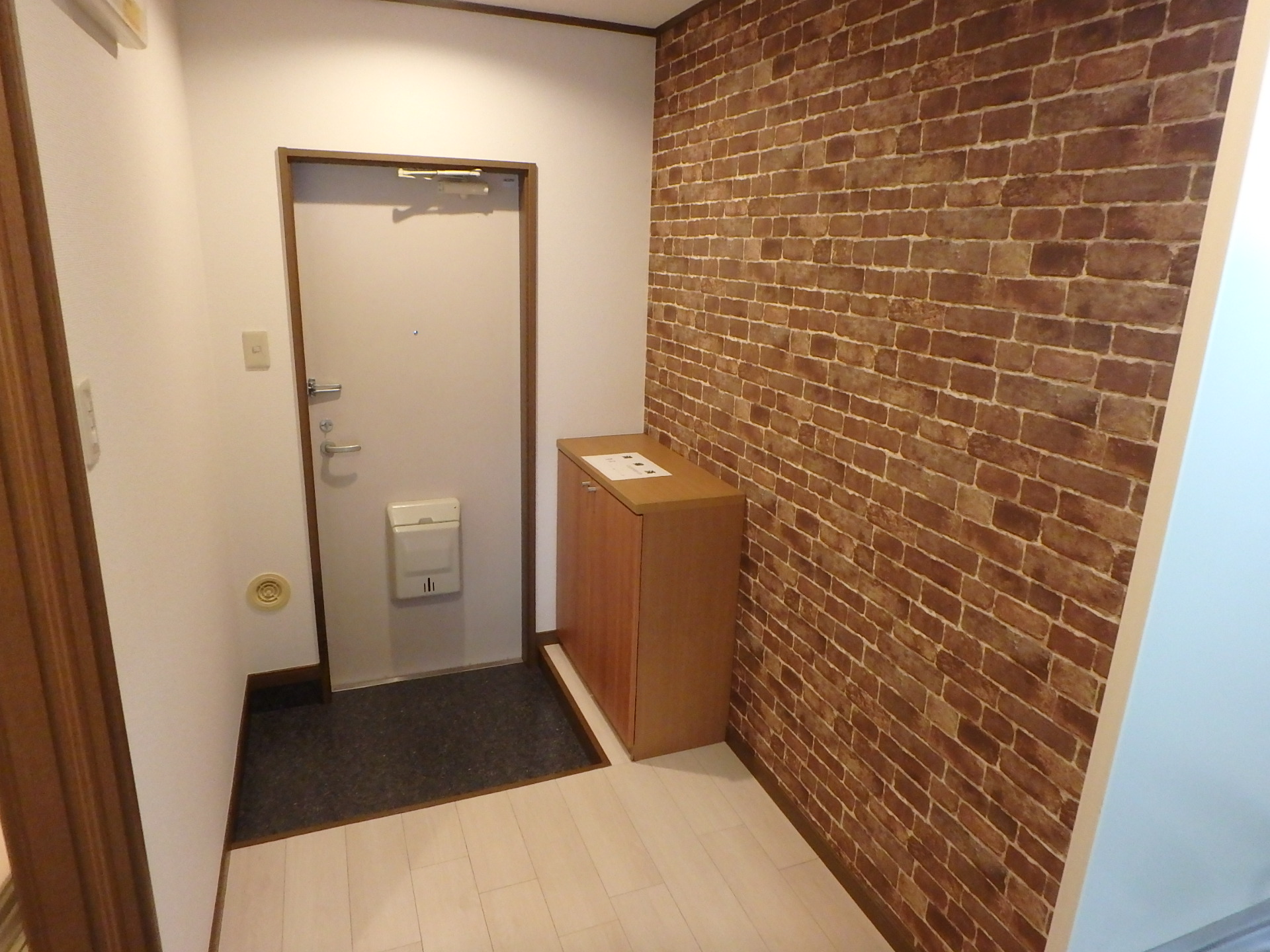 玄関　広い玄関