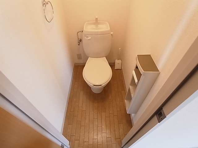 トイレ　トイレ