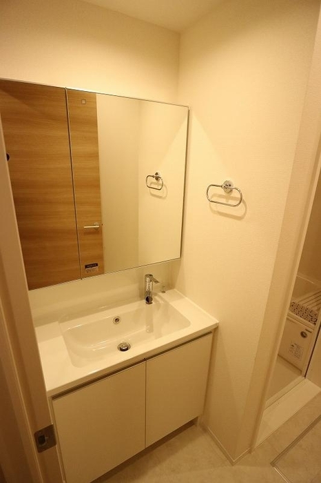 洗面設備　独立洗面化粧台付きでおすすめです！