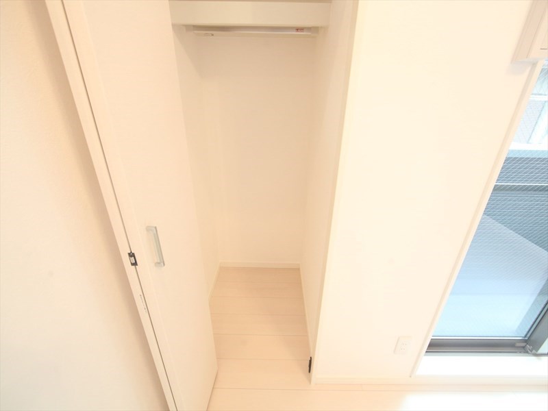 収納　クローゼット（収納充実してます）