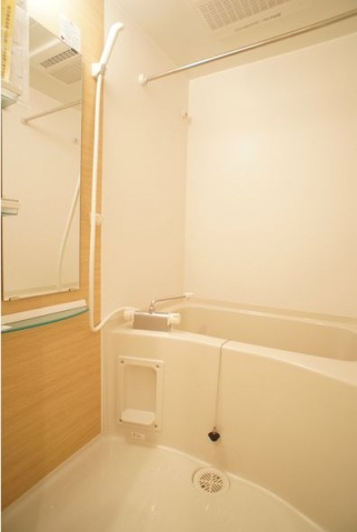 バス・シャワールーム　浴室