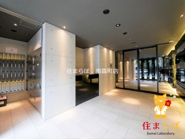 エントランス　共用部の印象も大切に