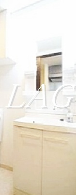 洗面設備　洗面台です。