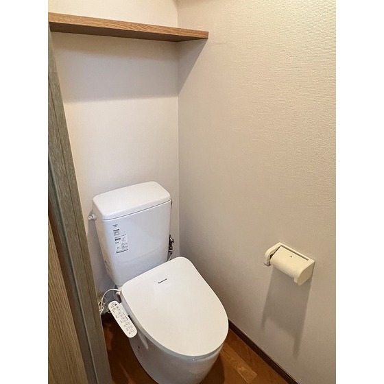 トイレ　トイレ新品交換します♪