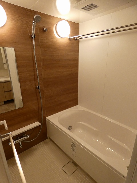 バス・シャワールーム　バス※別部屋参考写真