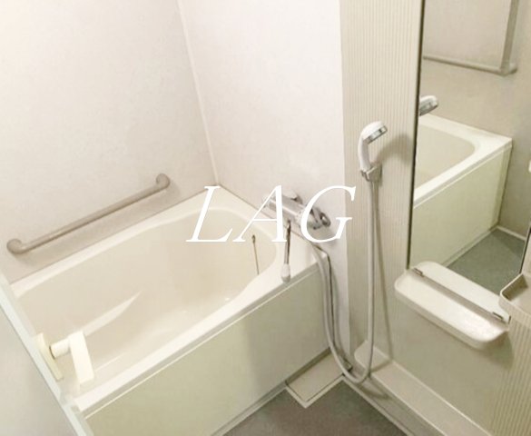 バス・シャワールーム　お風呂です。