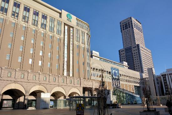 ショッピングセンター　大丸札幌店（ショッピングセンター）まで785m