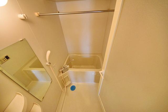 バス・シャワールーム　別部屋参考写真