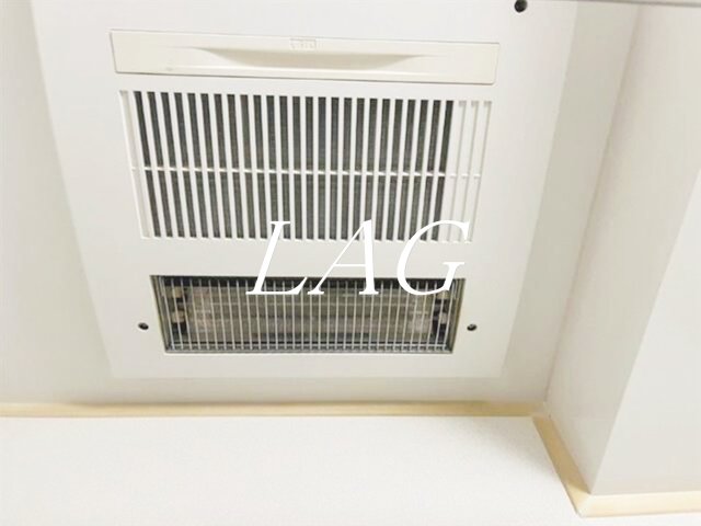 その他設備　浴室乾燥機です。