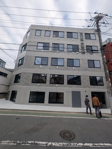 建物外観　落ち着いた雰囲気の外観です