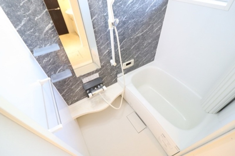 バス・シャワールーム　図面と現状に相違がある場合には現状を優先