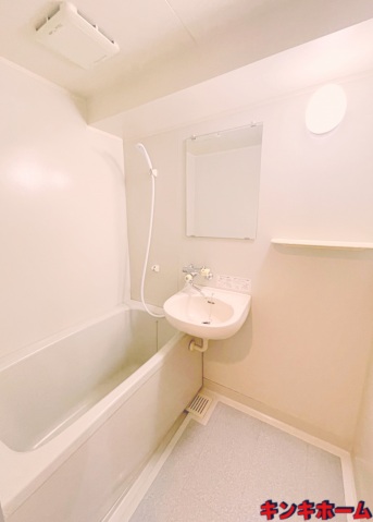 バス・シャワールーム　写真は別のお部屋です。