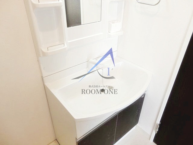 洗面設備　独立洗面台です。