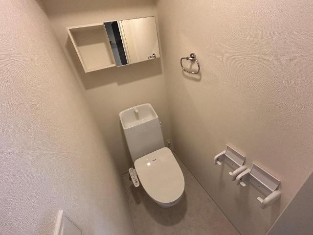 トイレ　シャワー付トイレ