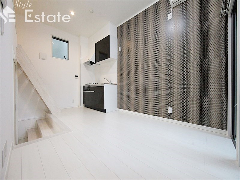 居室・リビング　内装