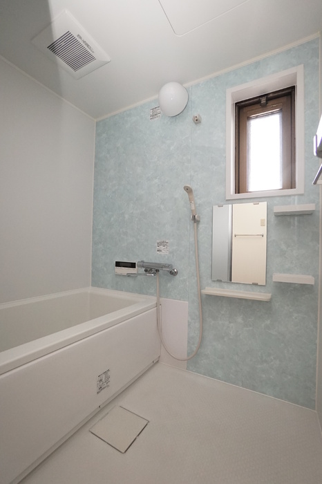 バス・シャワールーム　浴室