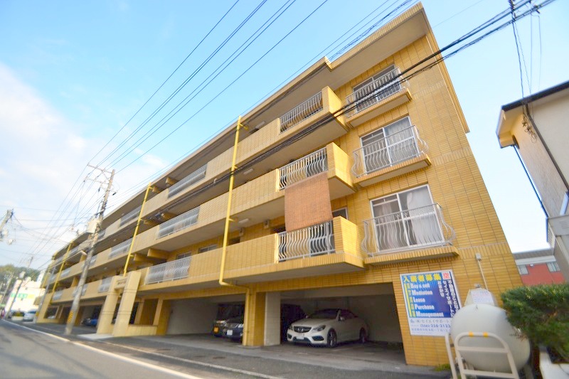 建物外観　お問合せはシティホーム海田センター　082-821-2227