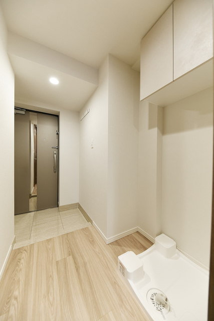 玄関　※写真は同タイプ住戸です。