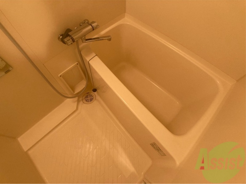 バス・シャワールーム　お風呂です。ゆっくりお風呂につかるのも体に良いですね～