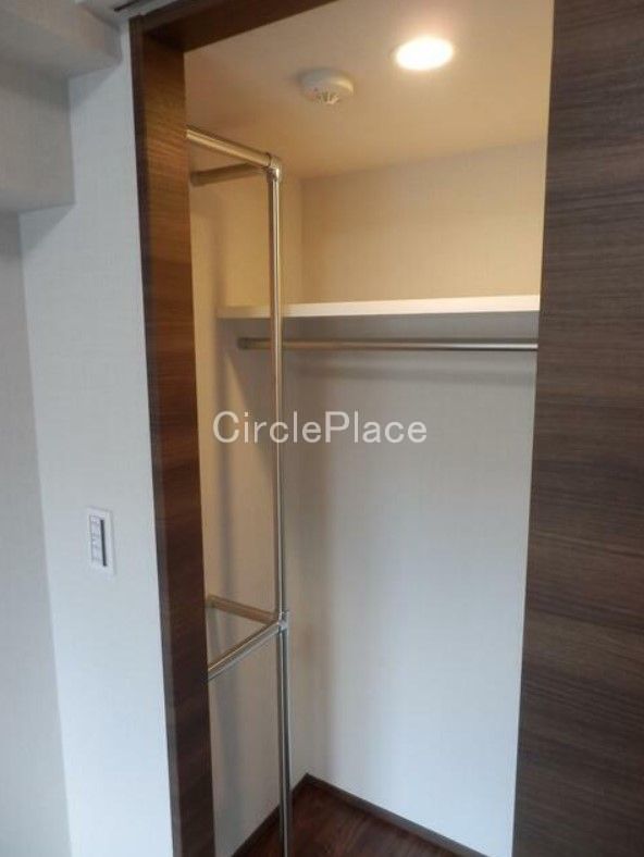 収納　ウォークインクローゼット