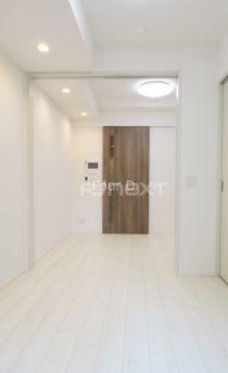 居室・リビング　★《見学予約受付中》インターネット無料Wi-Fi完備★