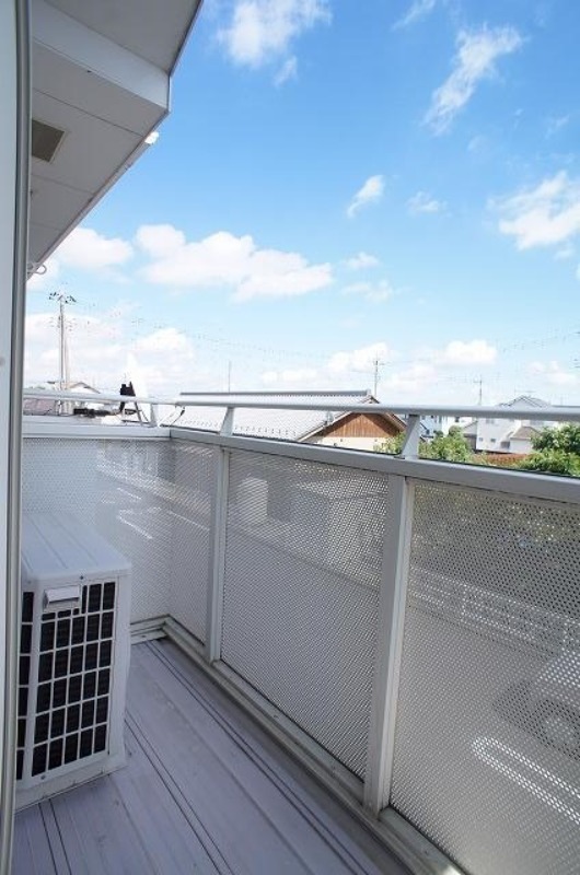 バルコニー　図面と現状に相違がある場合には現状を優先