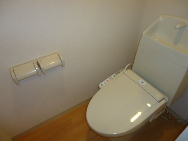 トイレ　シャワー付トイレ