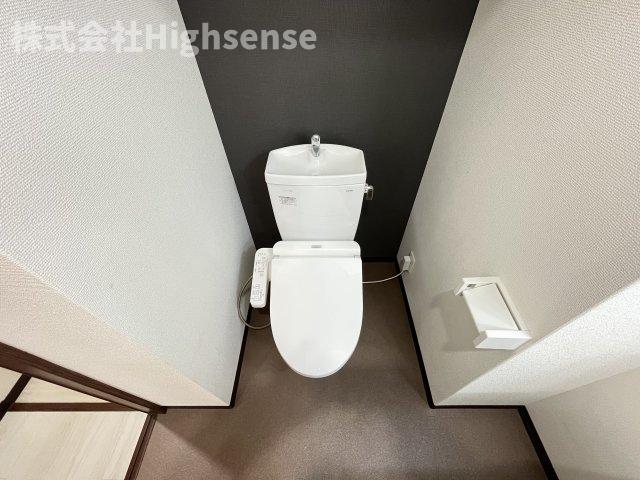 トイレ　落ち着いたトイレです