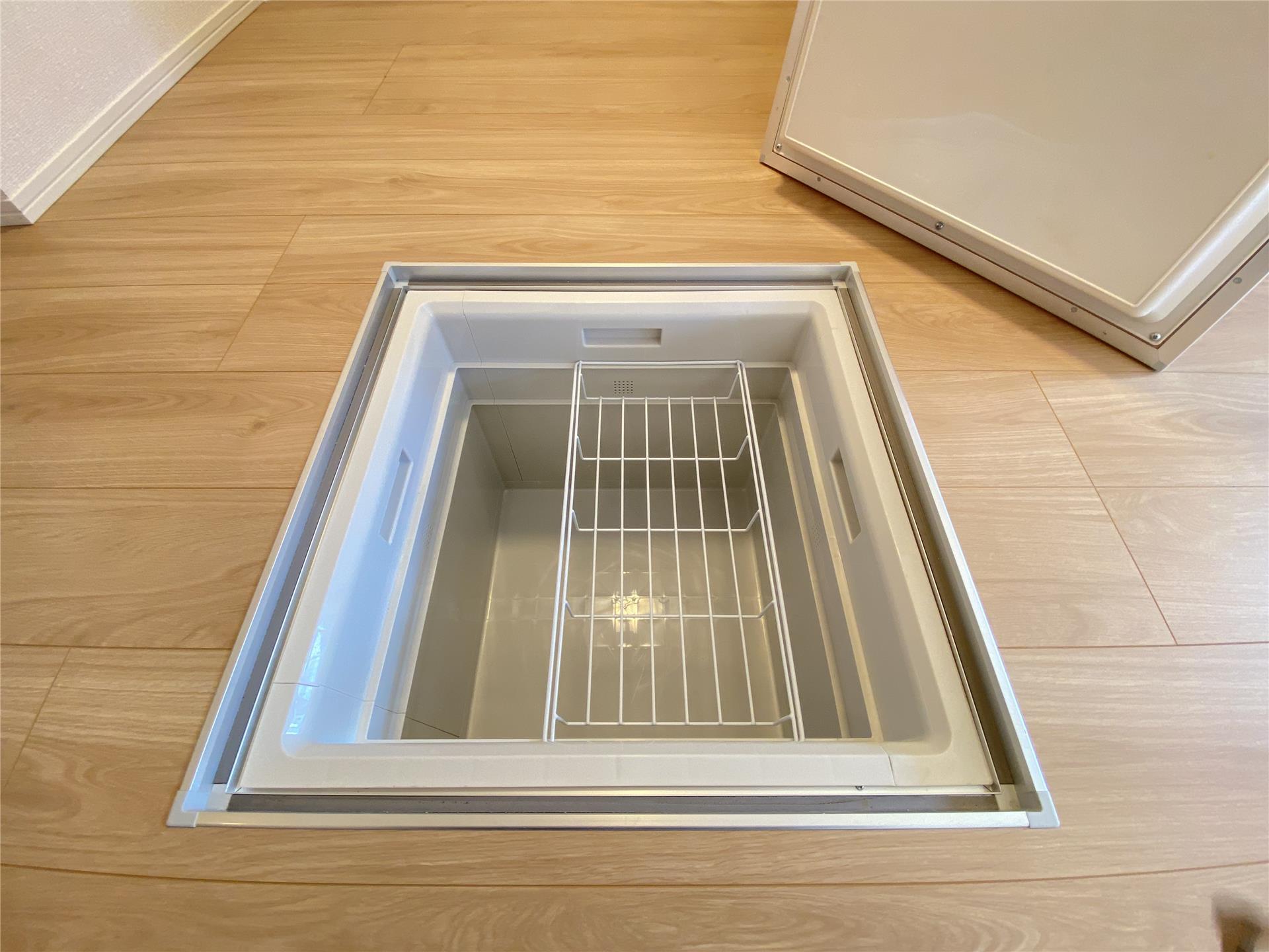 その他設備　床下収納