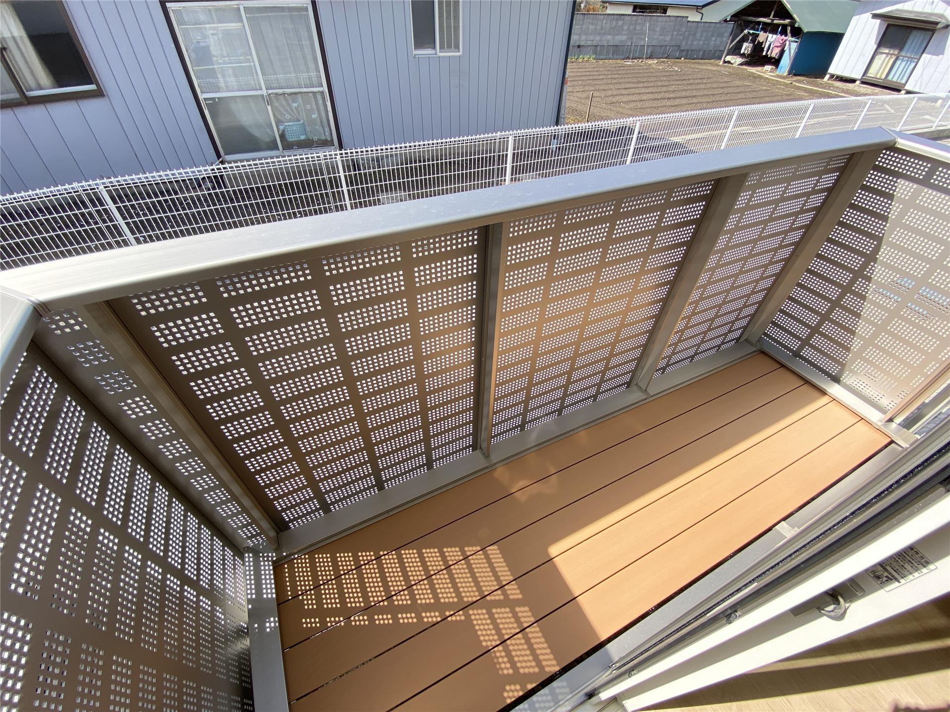 バルコニー　バルコニー