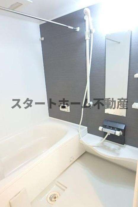 バス・シャワールーム　きれいなお風呂です