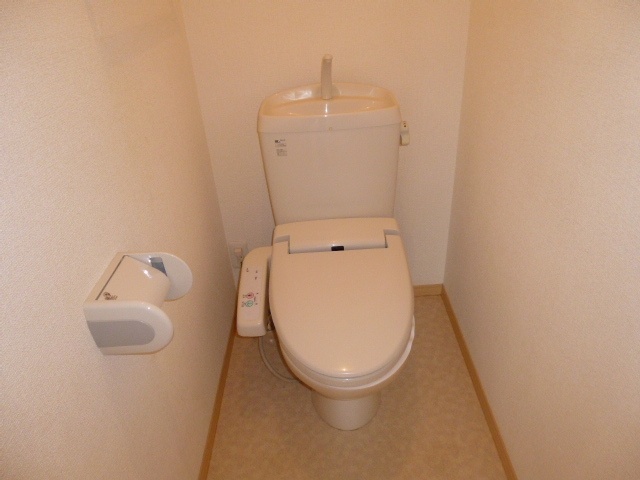 トイレ　シャワー付きトイレ