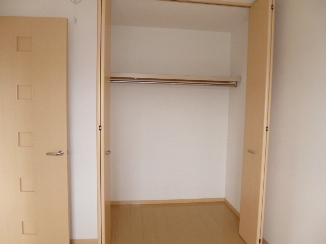 収納　クローゼット