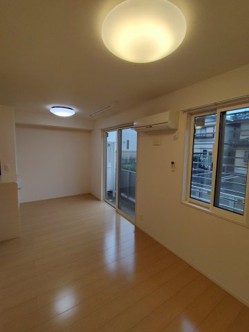 居室・リビング　別部屋写真です。