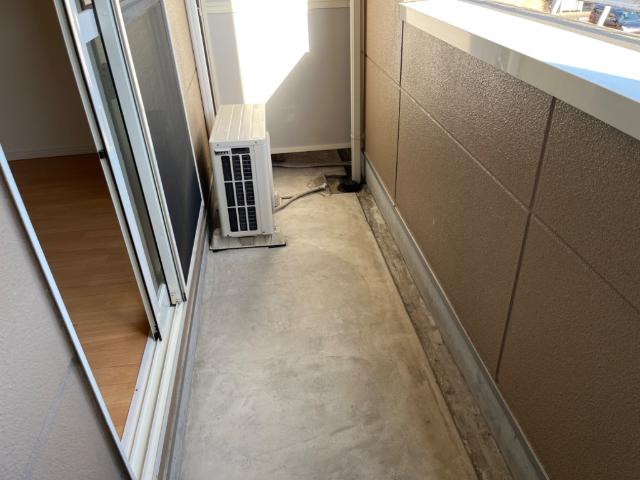 バルコニー　ベランダ