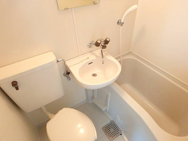 バス・シャワールーム