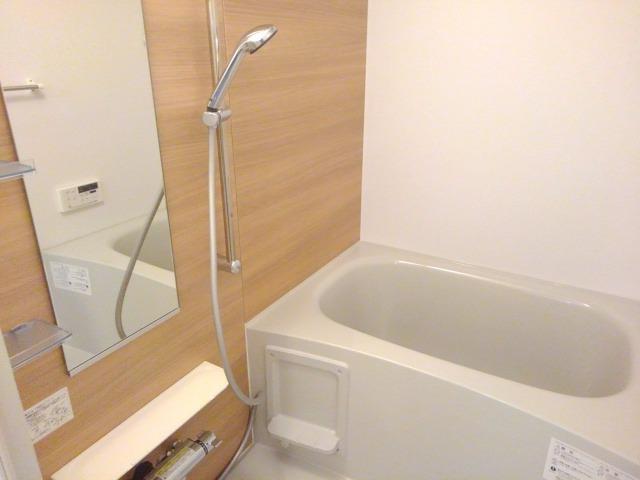 バス・シャワールーム　浴室