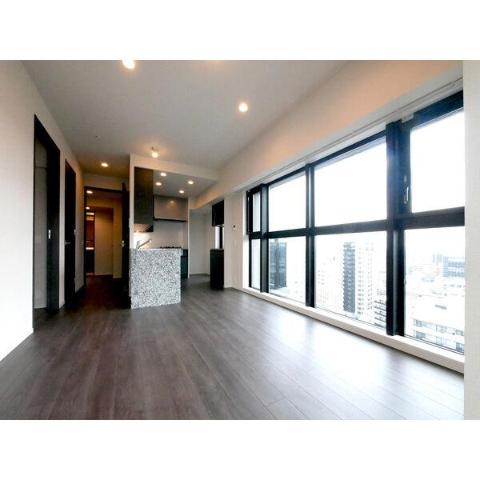 居室・リビング　室内