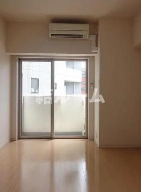 居室・リビング　別号室参考写真