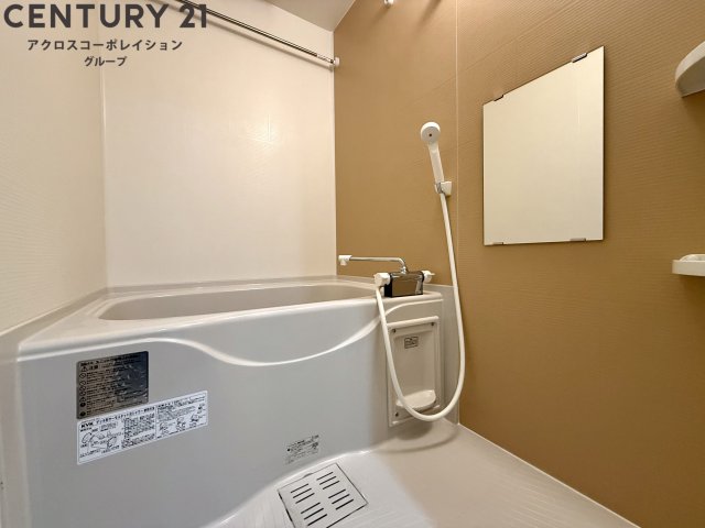 バス・シャワールーム　浴室乾燥機付きで、家事効率UP！